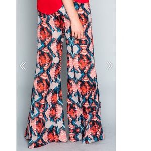 SMYM Mumu Pink Kaleidoscope Roberts Party Panrts